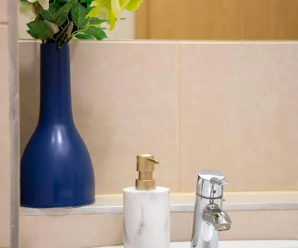 Gozsdu Aparment By Quentin Homes * Budapesta